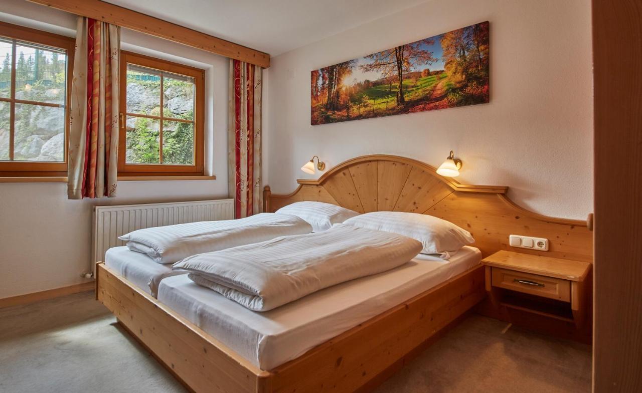 Holiday Lodge Frei & Wild Viehhofen Ngoại thất bức ảnh
