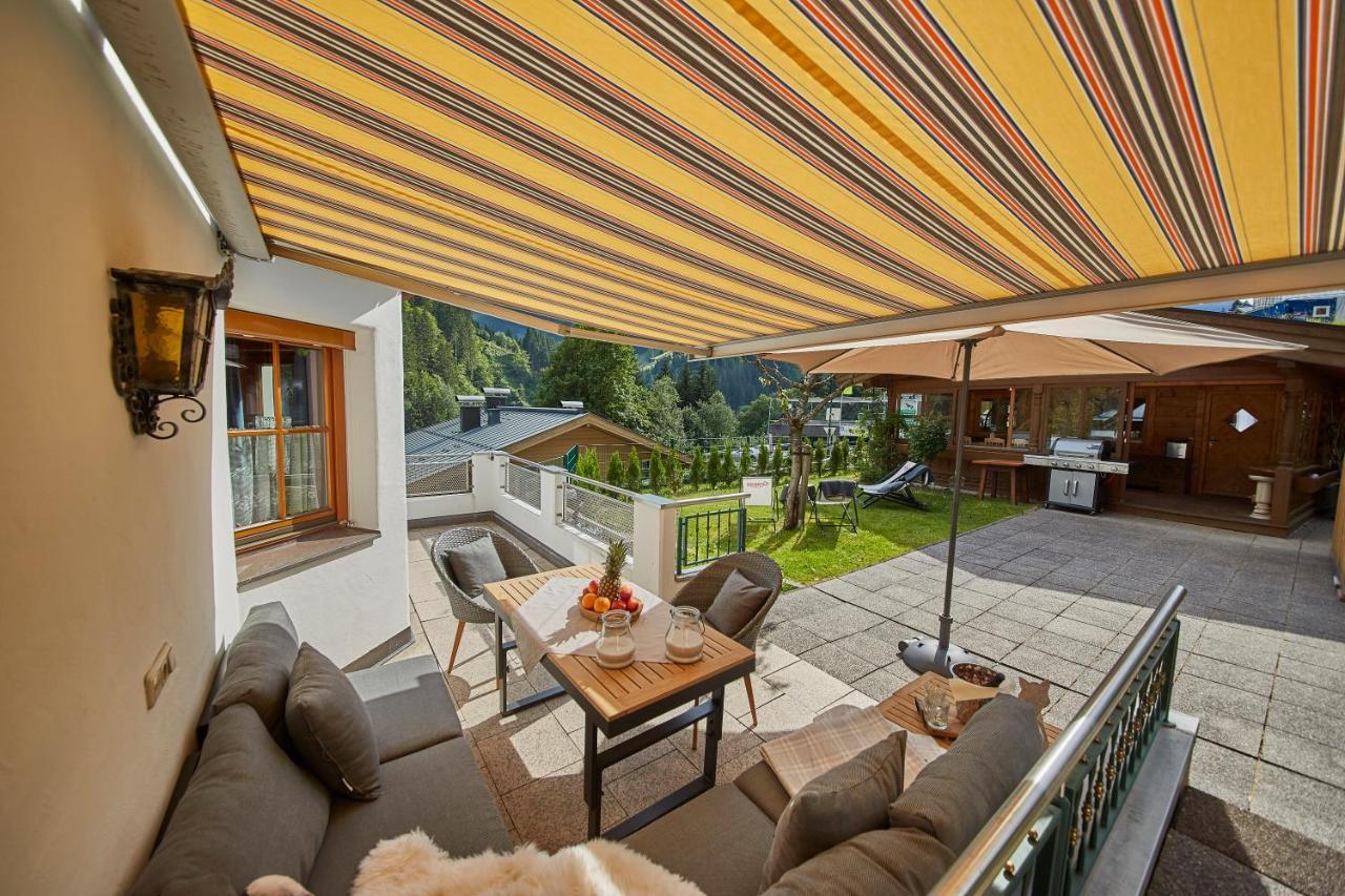 Holiday Lodge Frei & Wild Viehhofen Ngoại thất bức ảnh